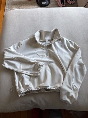 Brushed Softstreme Ribbed Half Zip	
White Opal	
Size: 12